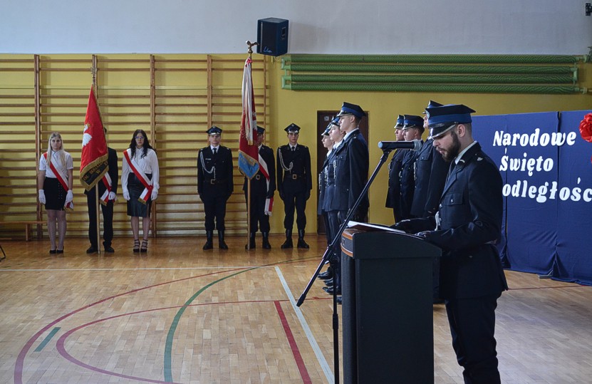 13 listopada 2025 roku w Zespole Szkół Techniczno-Weterynaryjnych w Trzcianie odbyły się uroczyste obchody Narodowego Święta Niepodległości